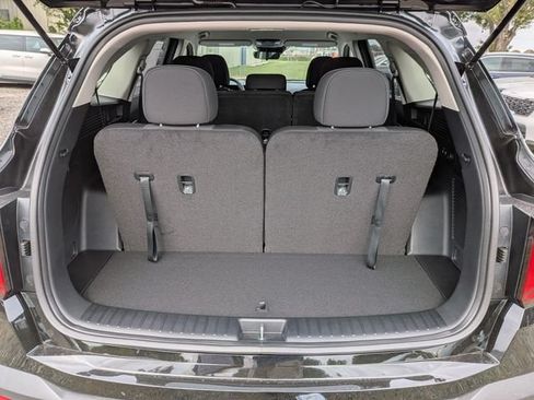 New 2026 Kia Sorento LX FWD image 14