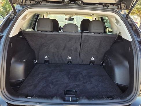 Used 2018 Jeep Compass Sport image 13