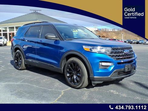 Certified 2021 Ford Explorer XLT image 1