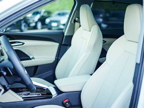 New 2025 Audi Q5 Prestige image 17