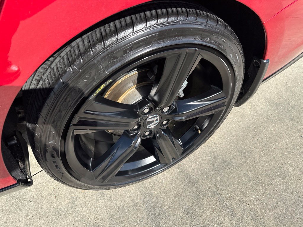 Used 2025 Honda Accord Sport image 41