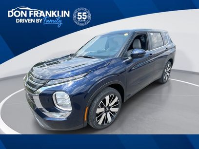 New 2025 Mitsubishi Outlander SE