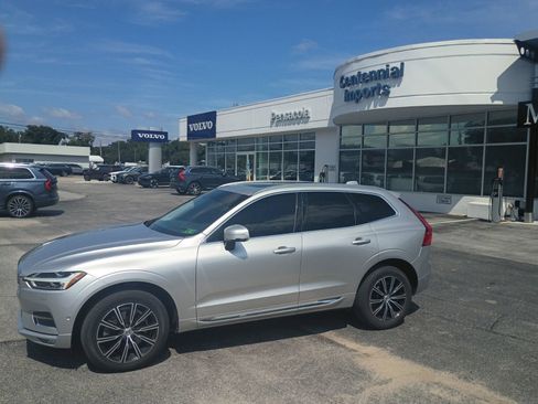 Used 2020 Volvo XC60 T6 Inscription w/ Protection Package AWD/4WD image 2