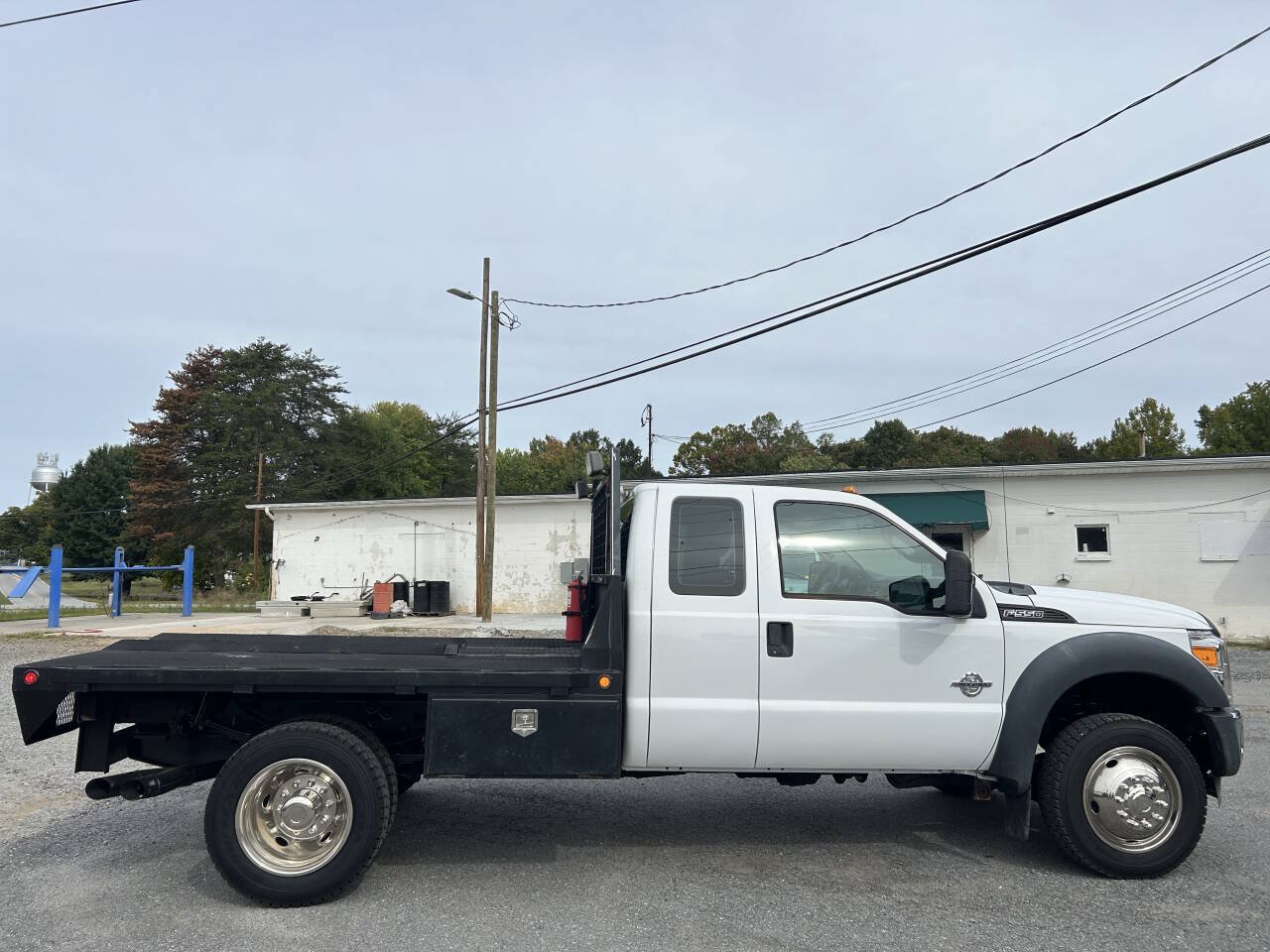 Used 2012 Ford F550 4x4 SuperCab Super Duty w/ XL Value Pkg image 5