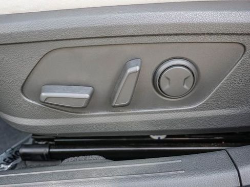Used 2025 Hyundai Sonata SEL FWD image 23
