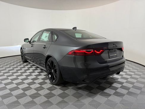 Used 2024 Jaguar XF R-Dynamic SE AWD/4WD image 3