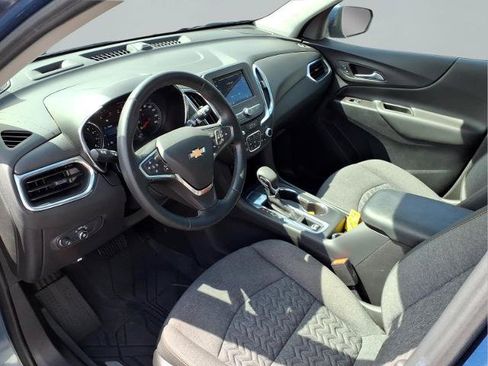 Used 2024 Chevrolet Equinox LT w/ LPO, Floor Liner Package FWD image 11