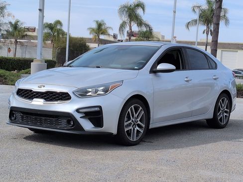Used 2019 Kia Forte S w/ S Premium Package image 5