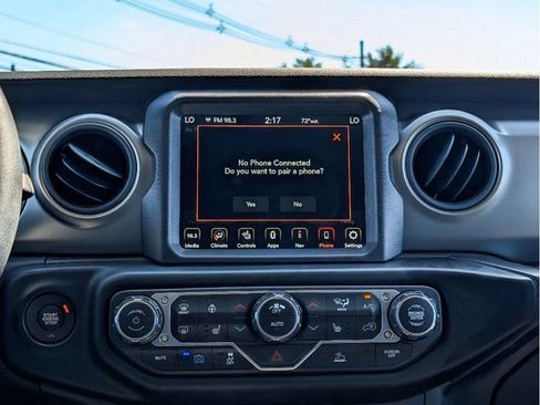 Used 2023 Jeep Wrangler Unlimited w/ Cold Weather Group AWD/4WD image 24