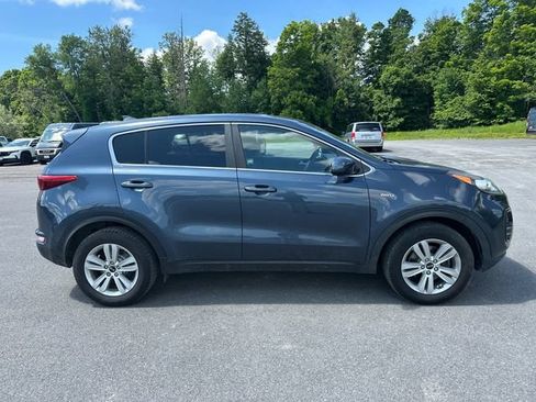 Used 2018 Kia Sportage LX AWD/4WD image 6