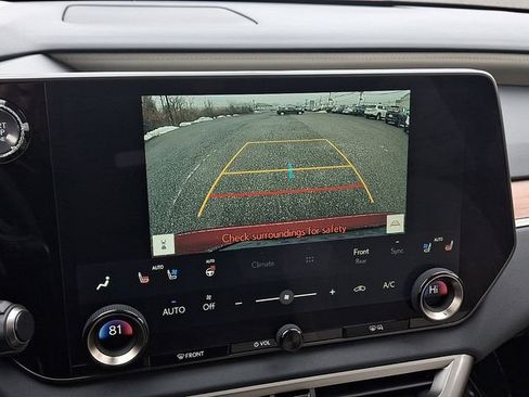 Used 2024 Lexus RX 350 Premium w/ Kick Sensor & Tow Package image 17