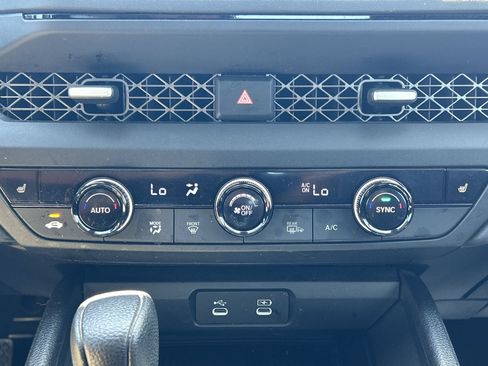 Certified 2024 Honda Accord EX image 17