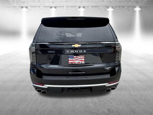 Used 2025 Chevrolet Tahoe High Country AWD/4WD image 5
