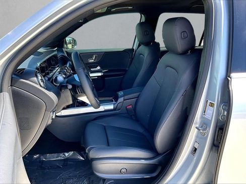 New 2026 Mercedes-Benz GLB 250 image 11