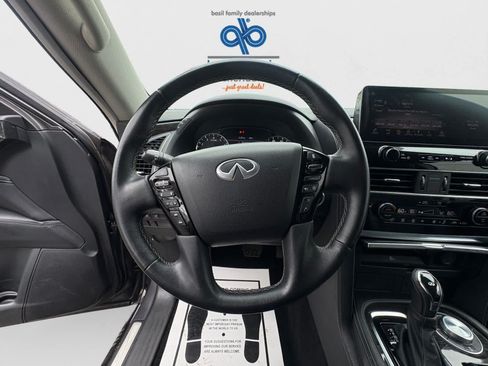 Used 2024 INFINITI QX80 Luxe AWD/4WD image 16