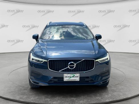 Used 2018 Volvo XC60 T5 Momentum w/ Convenience Package AWD/4WD image 3