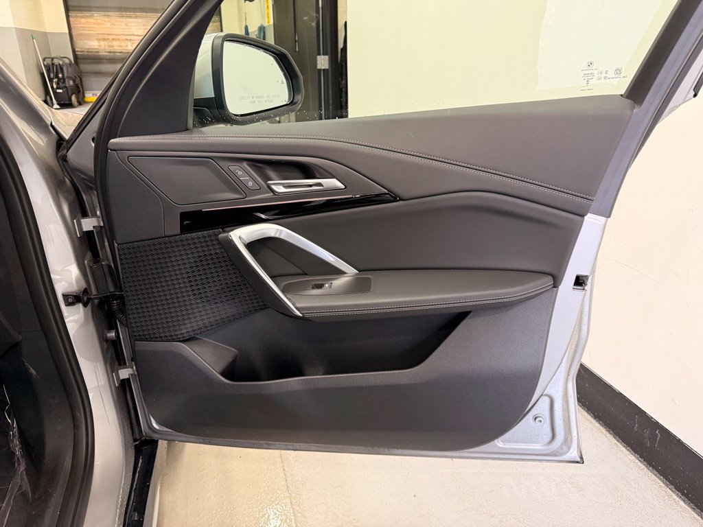 Used 2026 BMW X1 xDrive28i AWD/4WD image 27