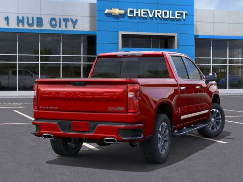 New 2026 Chevrolet Silverado 1500 High Country w/ Technology Package AWD/4WD image 4