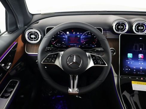 New 2026 Mercedes-Benz GLC 300 GLC 300 image 3