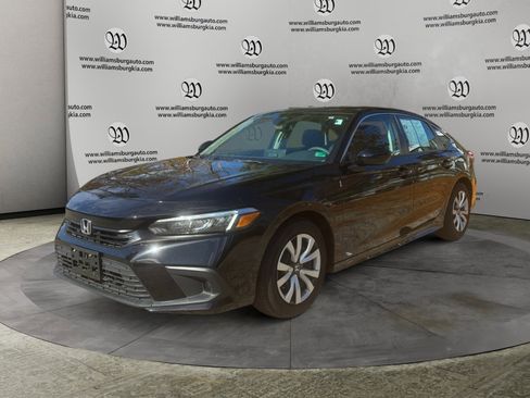 Used 2024 Honda Civic LX image 1