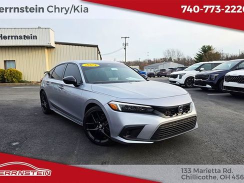 Used 2024 Honda Civic Sport image 1