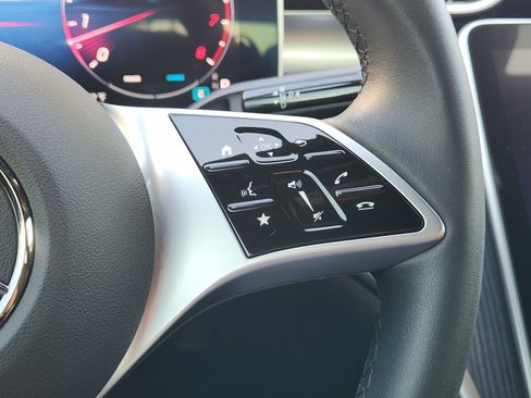 Used 2025 Mercedes-Benz C 300 C 300 image 29