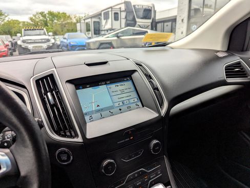 Used 2017 Ford Edge SEL w/ Equipment Group 201A image 22