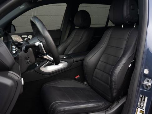 Used 2024 Mercedes-Benz GLS 450 4MATIC image 5