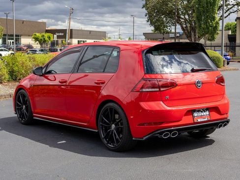 Used 2019 Volkswagen Golf R 4-Door AWD/4WD image 9