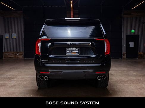 Used 2024 GMC Yukon Denali Ultimate image 8