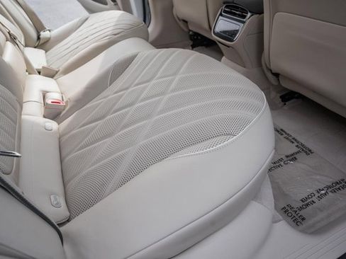 Certified 2024 Mercedes-Benz EQS 580 4MATIC Sedan image 28