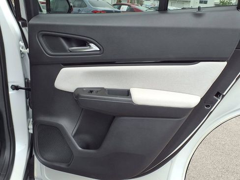 Used 2024 Honda Prologue EX image 13
