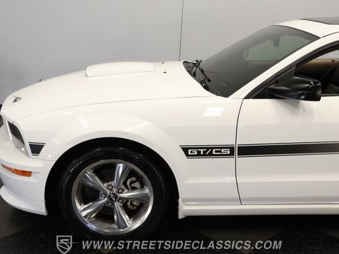 Used 2007 Ford Mustang GT image 22