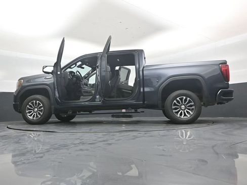 Used 2021 GMC Sierra 1500 AT4 w/ AT4 Premium Package AWD/4WD image 57