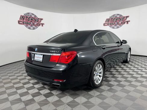 Used 2011 BMW 750Li xDrive image 7