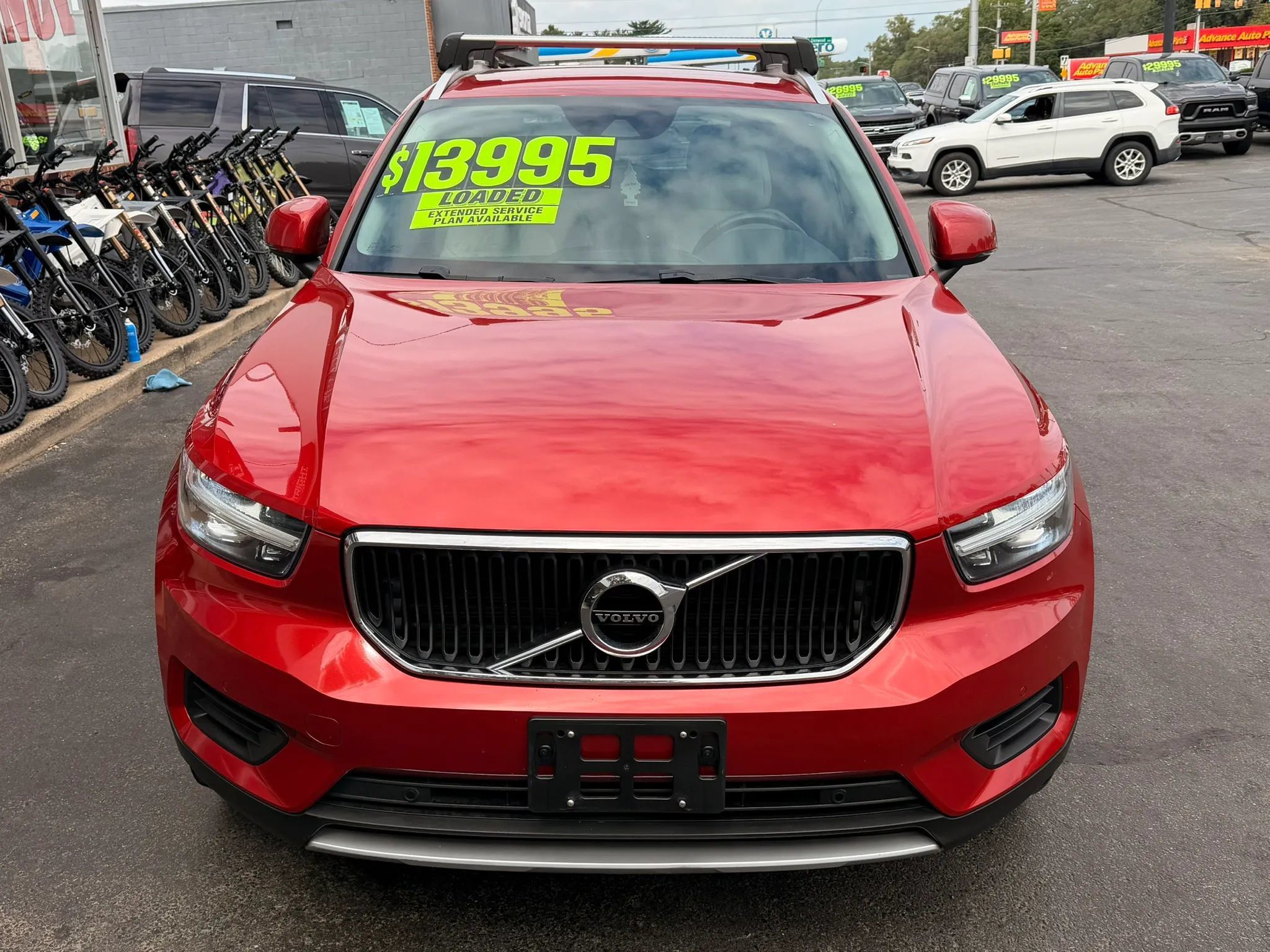 Used 2019 Volvo XC40 T4 Momentum FWD image 7
