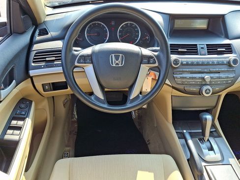 Used 2012 Honda Accord LX image 12