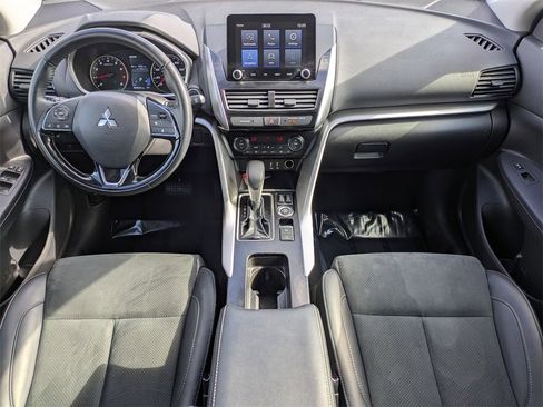 Used 2024 Mitsubishi Eclipse Cross SE image 16