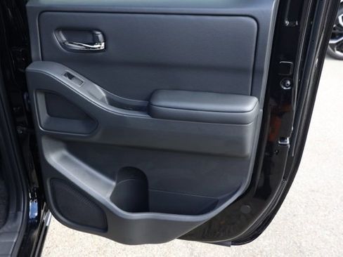 New 2026 Nissan Frontier SV w/ Tow Package image 18