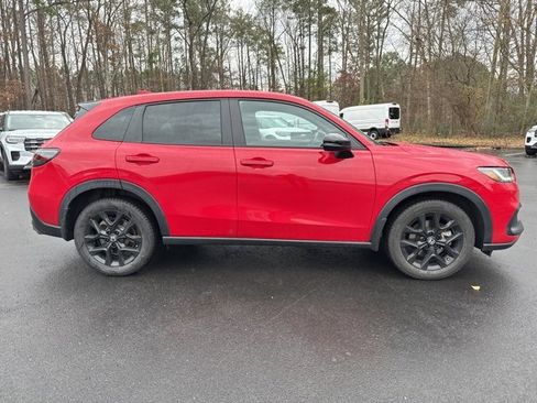 Used 2024 Honda HR-V Sport image 6