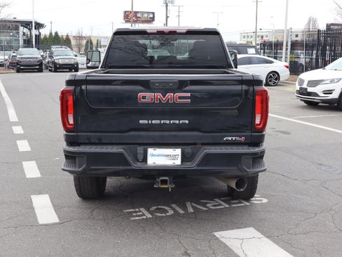 Used 2022 GMC Sierra 2500 AT4 image 9