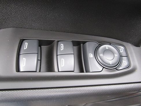 Used 2024 GMC Sierra 1500 Pro w/ Pro Value Package AWD/4WD image 11