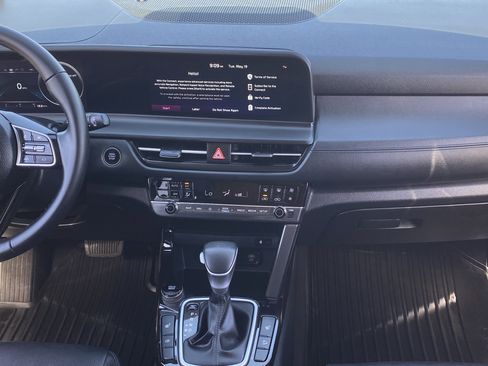Certified 2024 Kia Seltos EX FWD image 13