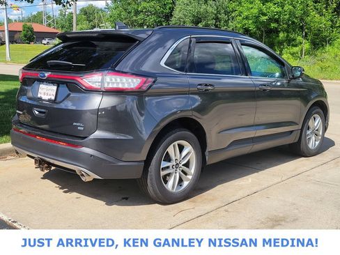 Used 2015 Ford Edge SEL AWD/4WD image 3