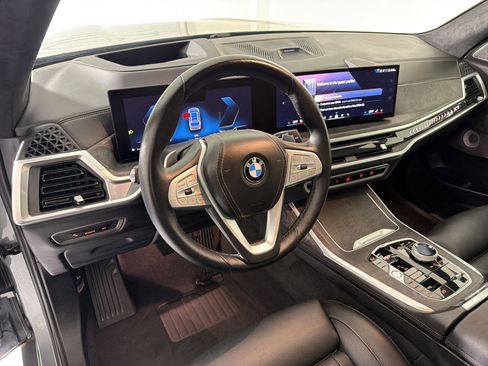 Certified 2024 BMW X7 xDrive40i w/ Executive Package AWD/4WD image 4