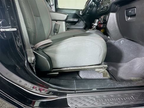 Used 2020 Jeep Gladiator Rubicon w/ LED Lighting Group image 24