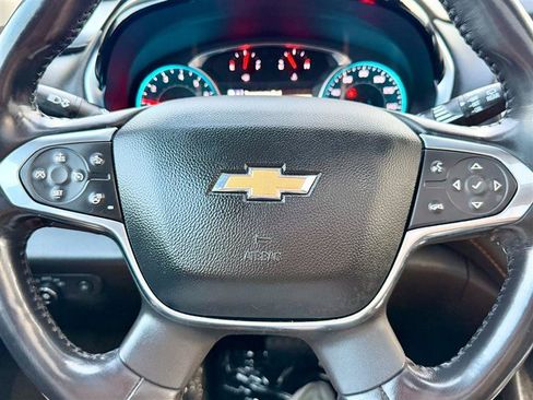 Used 2019 Chevrolet Traverse Premier AWD/4WD image 18