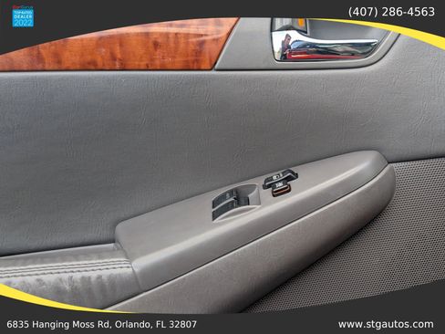 Used 2007 Toyota Solara SLE image 18