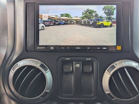 Used 2013 Jeep Wrangler Sport AWD/4WD image 13