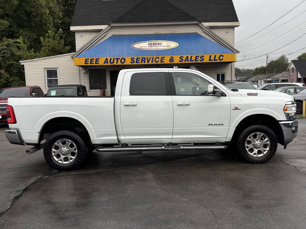 Used 2020 RAM 2500 Laramie AWD/4WD image 1